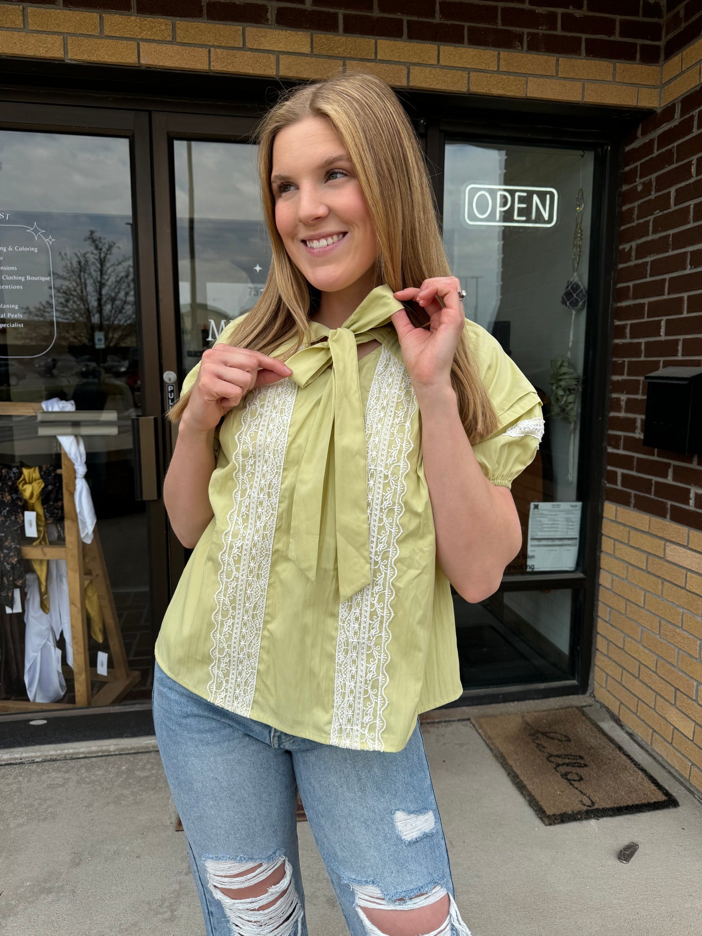 Pistachio Tie Lace Blouse